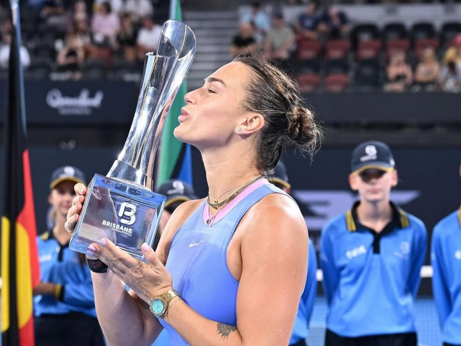 巴西女足队员荣获MVP称号(巴西女足队员荣获mvp称号是什么)