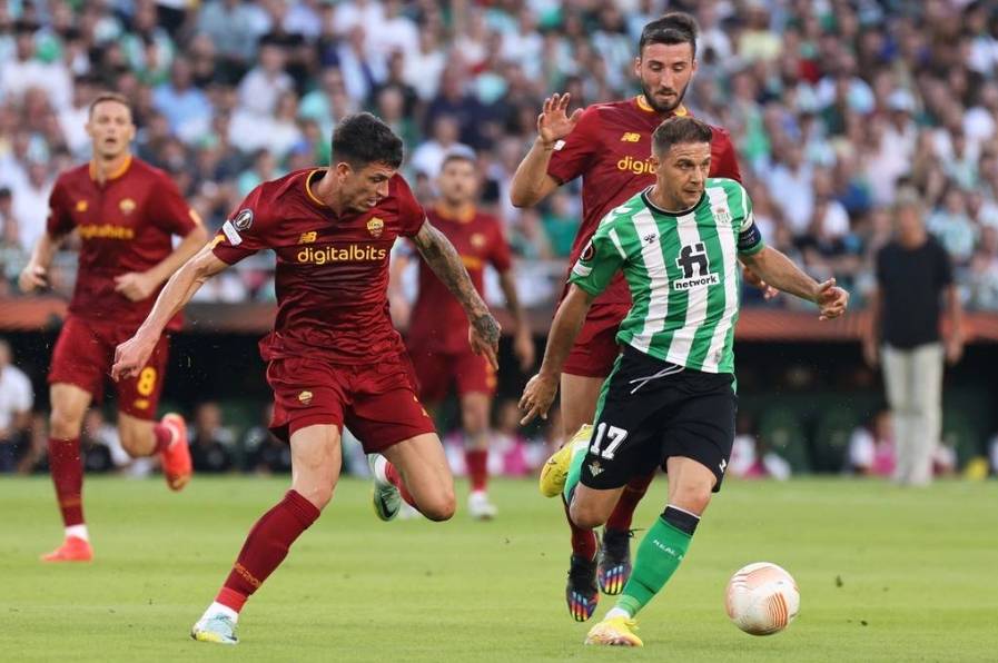 爱游戏中国官网-罗马主场战胜弗罗西诺内，稳固联赛前四位置的简单介绍