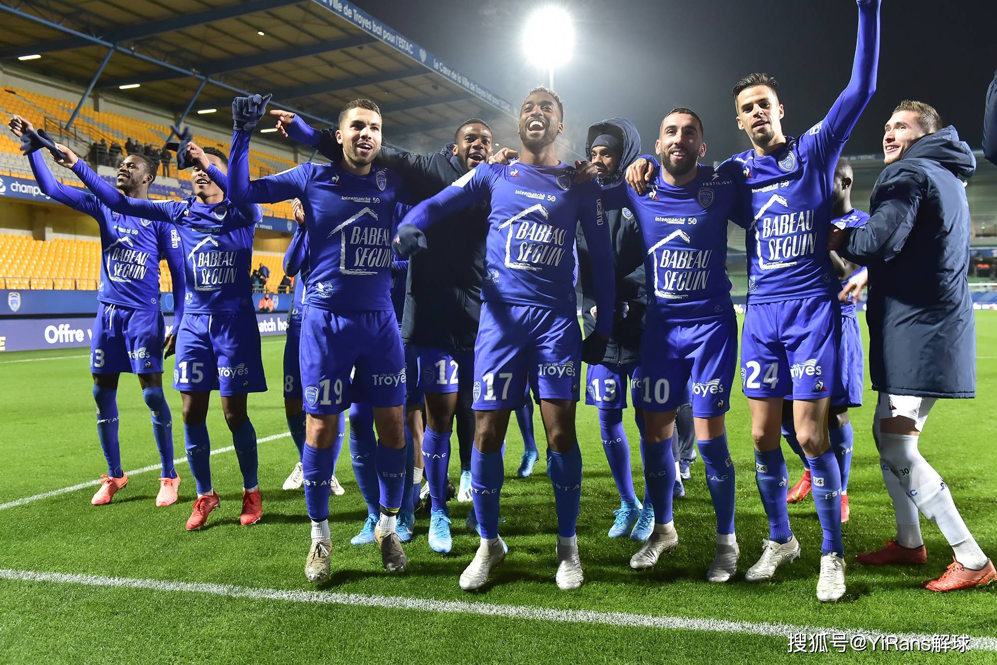 爱游戏体育网站-激烈竞争下的欧洲顶级赛事(激烈竞争下的欧洲顶级赛事有哪些)