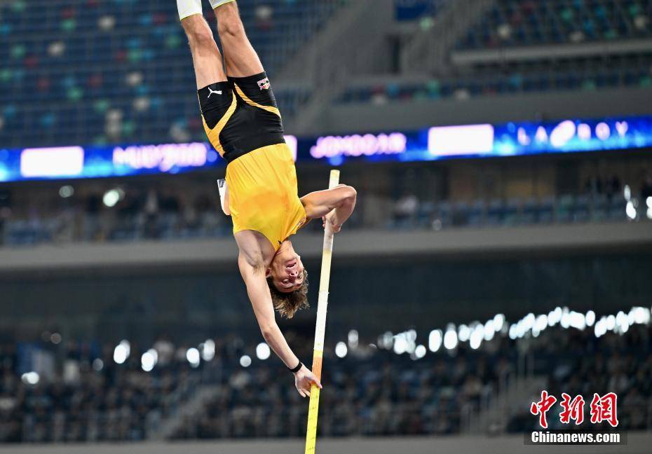 关于俄罗斯跳高选手刷新个人最佳成绩的信息