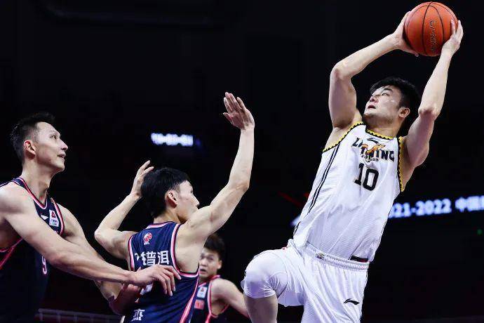 CBA球员因伤退出下一场比赛(cba球员因伤退出下一场比赛怎么办) CBA球员因伤退出下一场比赛(cba球员因伤退出下一场比赛怎么办)