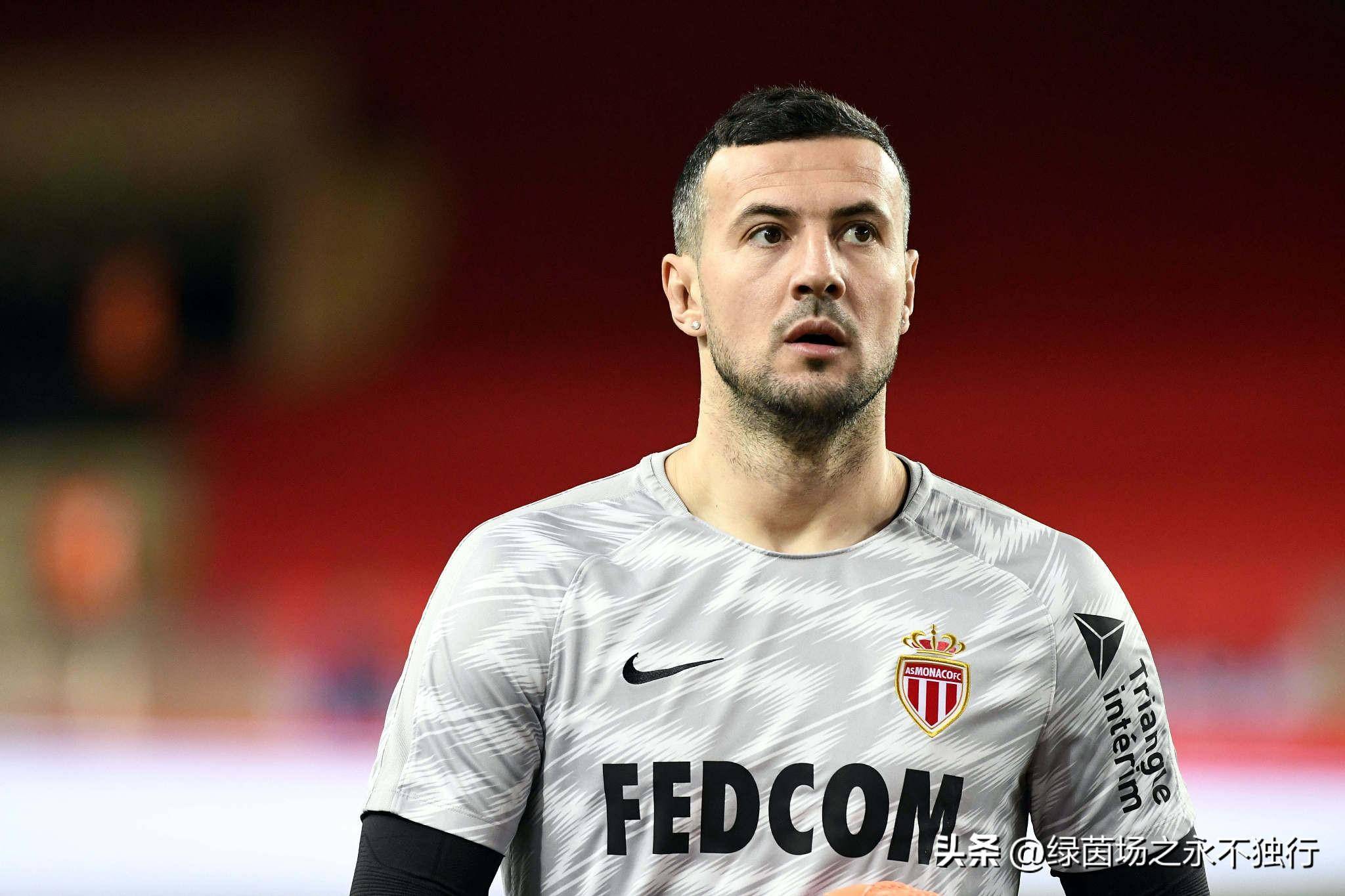摩纳哥主帅被曝离队传闻,球队动荡不安(摩纳哥主帅被曝离队传闻,球队动荡不安) 摩纳哥主帅被曝离队传闻,球队动荡不安(摩纳哥主帅被曝离队传闻,球队动荡不安)
