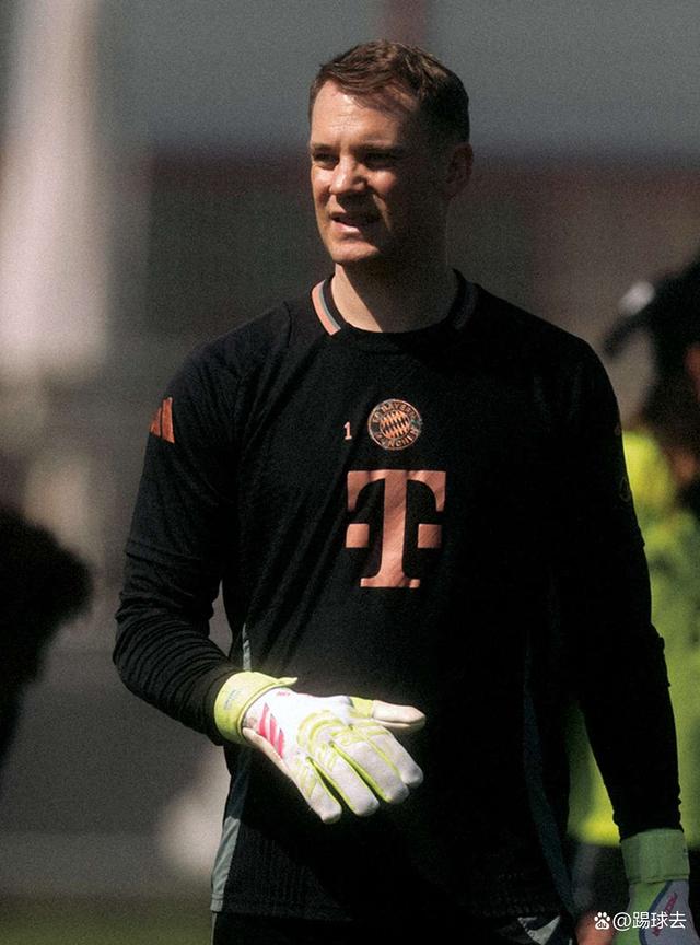 爱游戏体育链接-拜仁慕尼黑门将诺伊尔表现出色(拜仁慕尼黑门将诺伊尔表现出色吗)