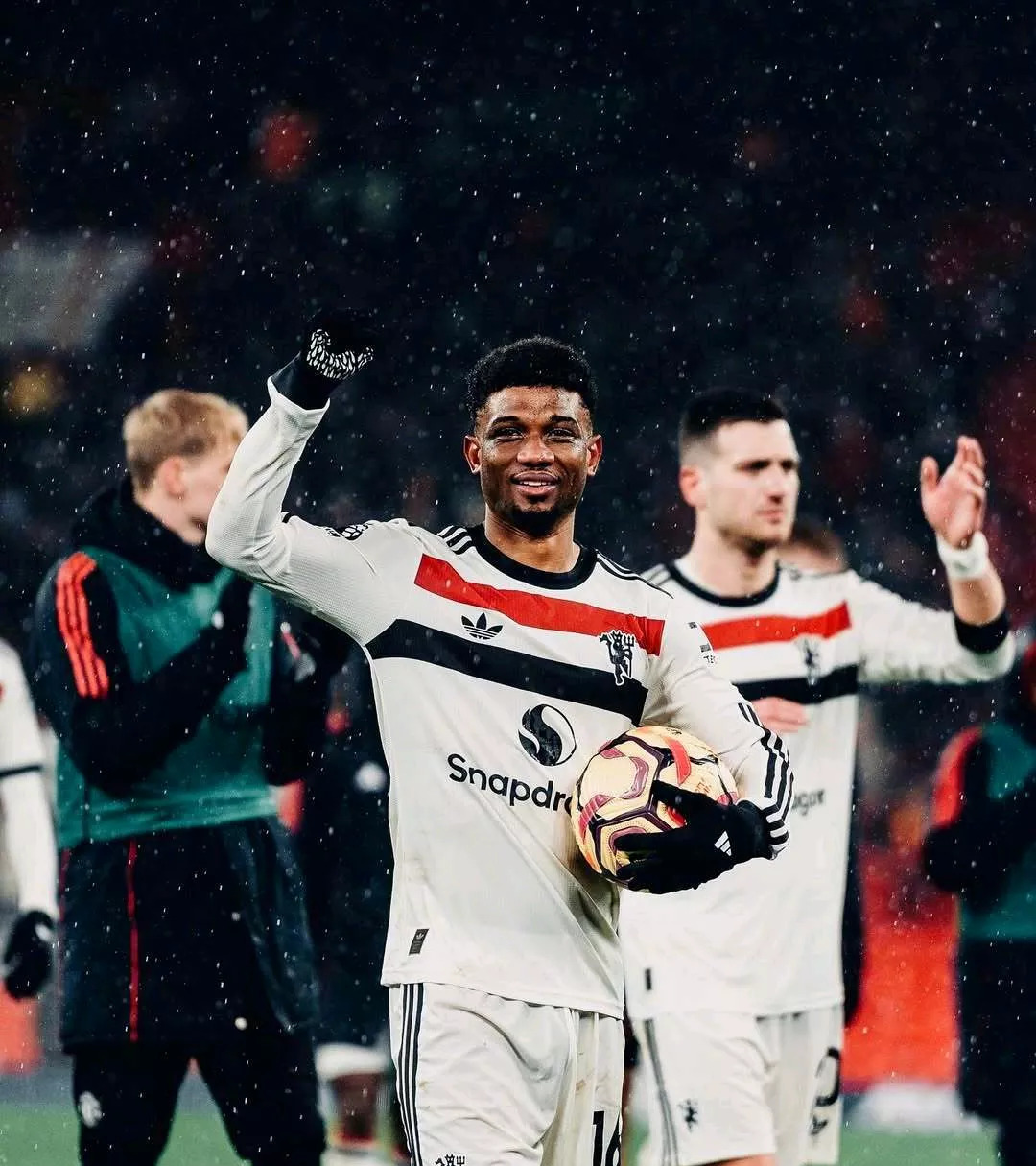 爱游戏app下载-关于曼联全力冲击冠军，关键球员备战状态受关注的信息