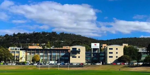 爱游戏体育官网-包含塔斯马尼亚联主场气氛火爆，球迷助威成强大后盾的词条