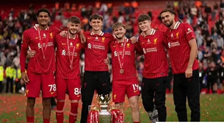 英格兰队大胜德国,成功抢夺胜利 英格兰队大胜德国,成功抢夺胜利