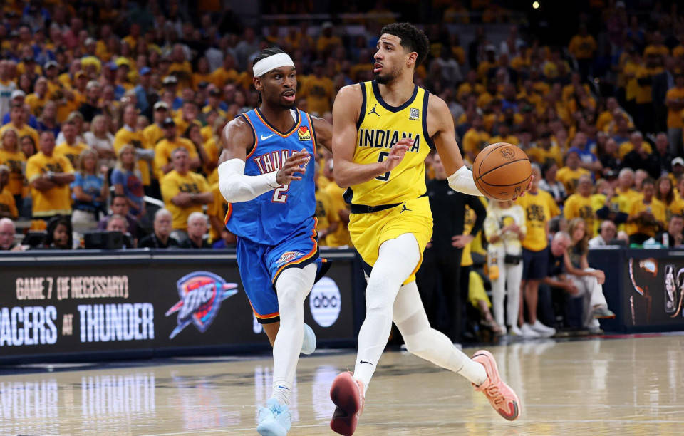 包含罗马尼亚丰收晋级，下一轮比赛需全力以赴！的词条