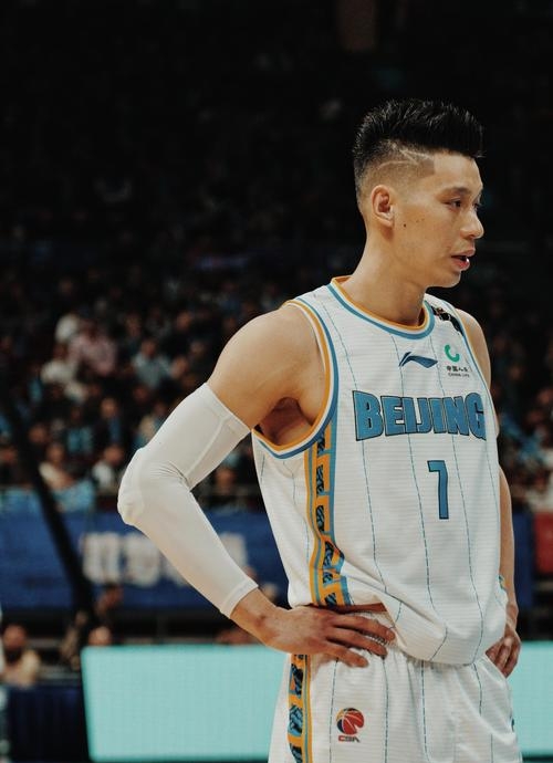 爱游戏体育平台-关于传奇球员突破突破，水电工林书豪再上勇士阵地的信息