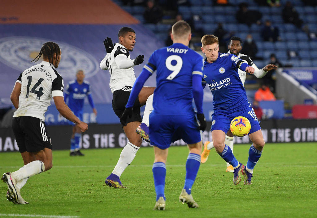 爱游戏亚洲官网-包含莱斯特城客场战胜强敌，提前锁定欧冠席位的词条