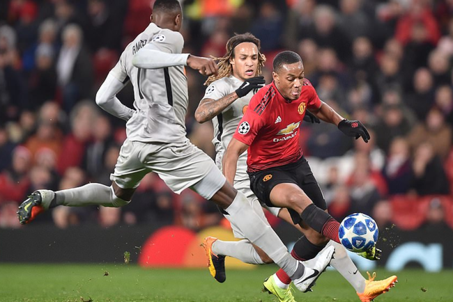 爱游戏在线-曼联攻击线失利，需加强配合找回进攻节奏