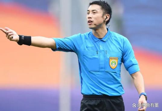 战胜困难!球员们为了胜利不断挑战自我 战胜困难!球员们为了胜利不断挑战自我