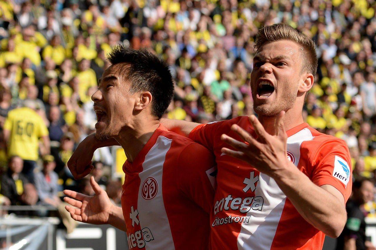 柏林赫塔意外击败法兰克福,赢得好评 柏林赫塔意外击败法兰克福,赢得好评