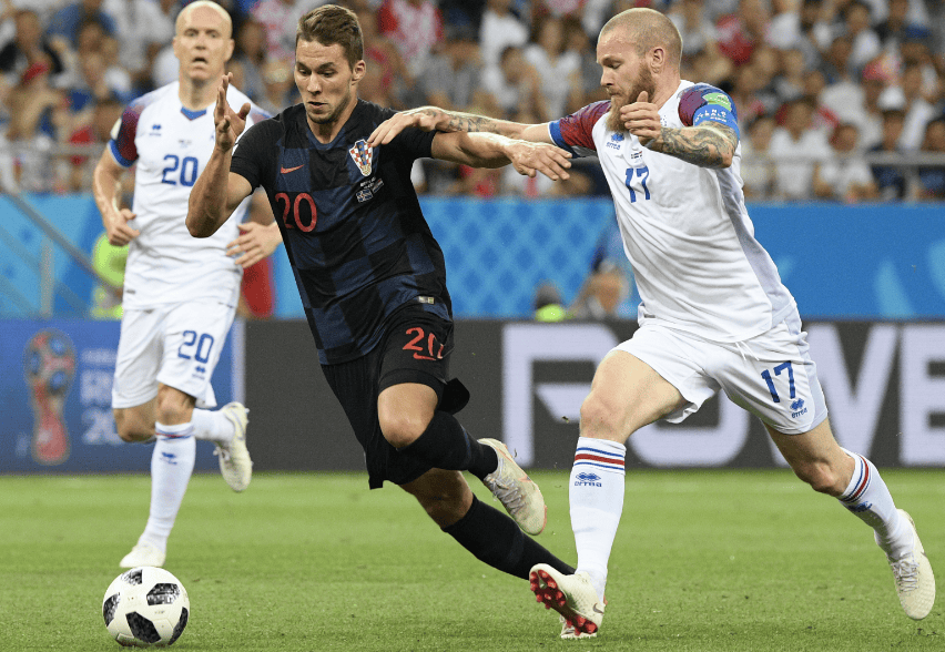 冰岛球员在国际比赛中出色发挥 冰岛球员在国际比赛中出色发挥