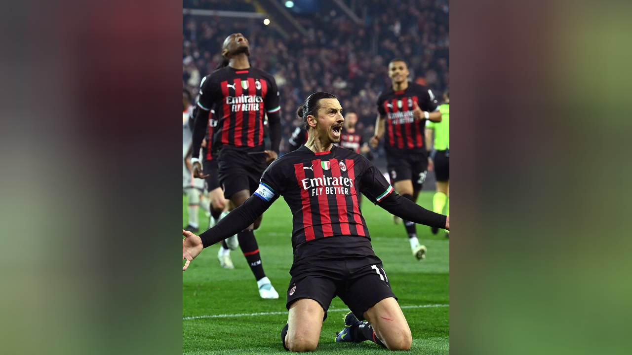 包含伊布重返AC米兰，球迷们期待老将再度崭露头角的词条