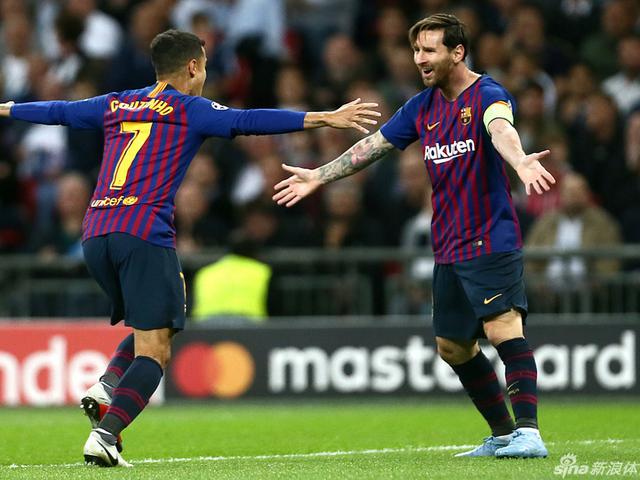 爱游戏app下载-关于梅西梅开二度晋级，巴萨领跑的信息