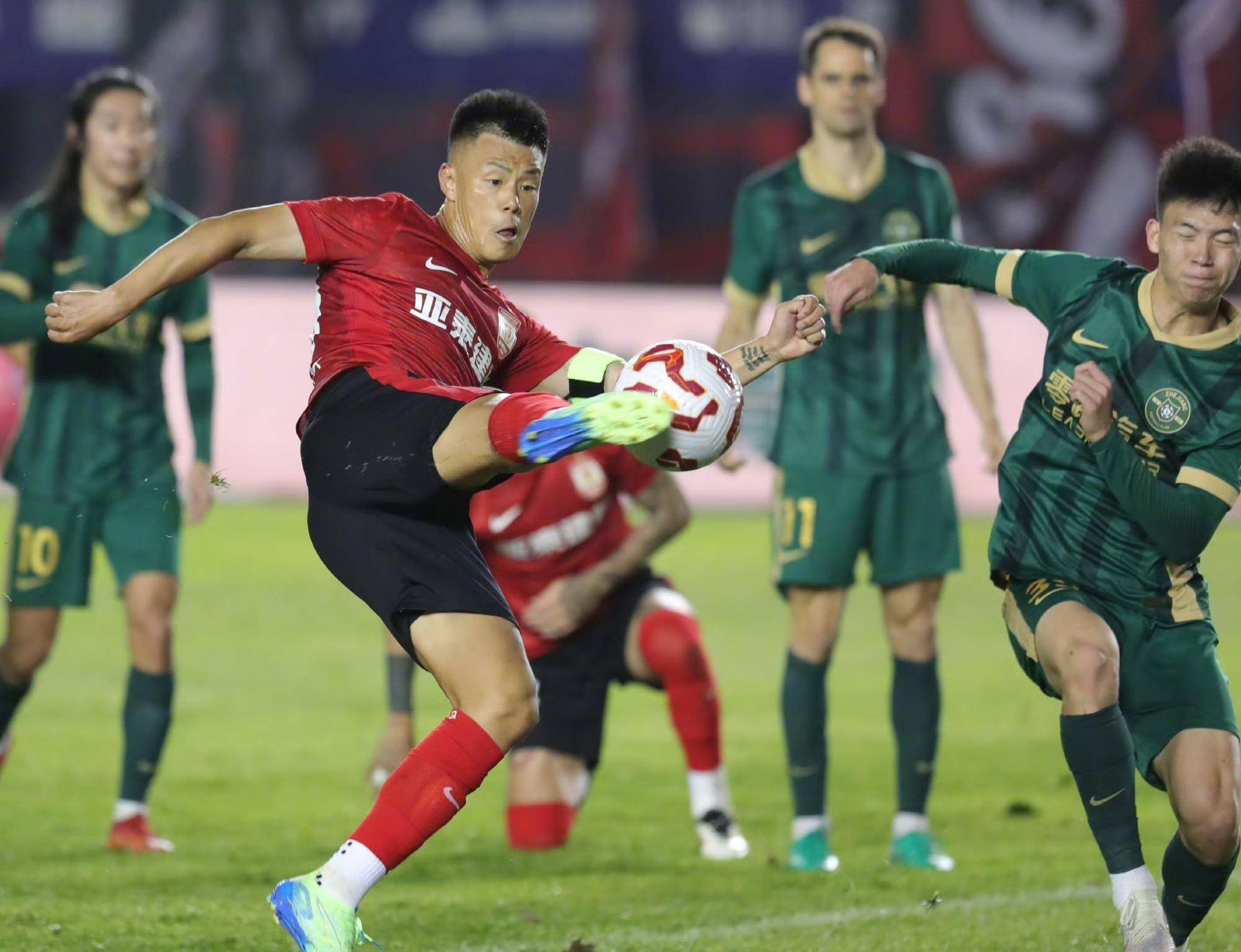 爱游戏入口-关键一战！球队胜负难预料，谁能笑到最后？的简单介绍