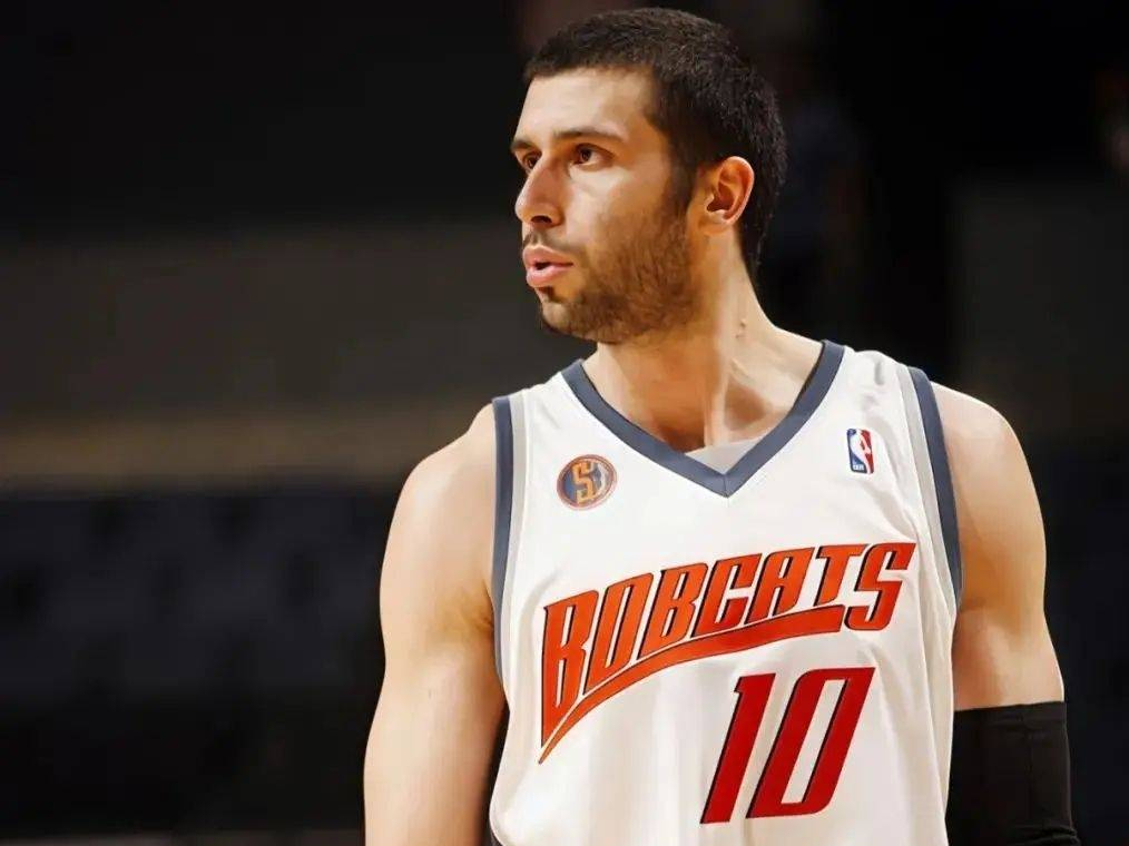 塞维利亚年轻球员获得主帅信任，表现突出