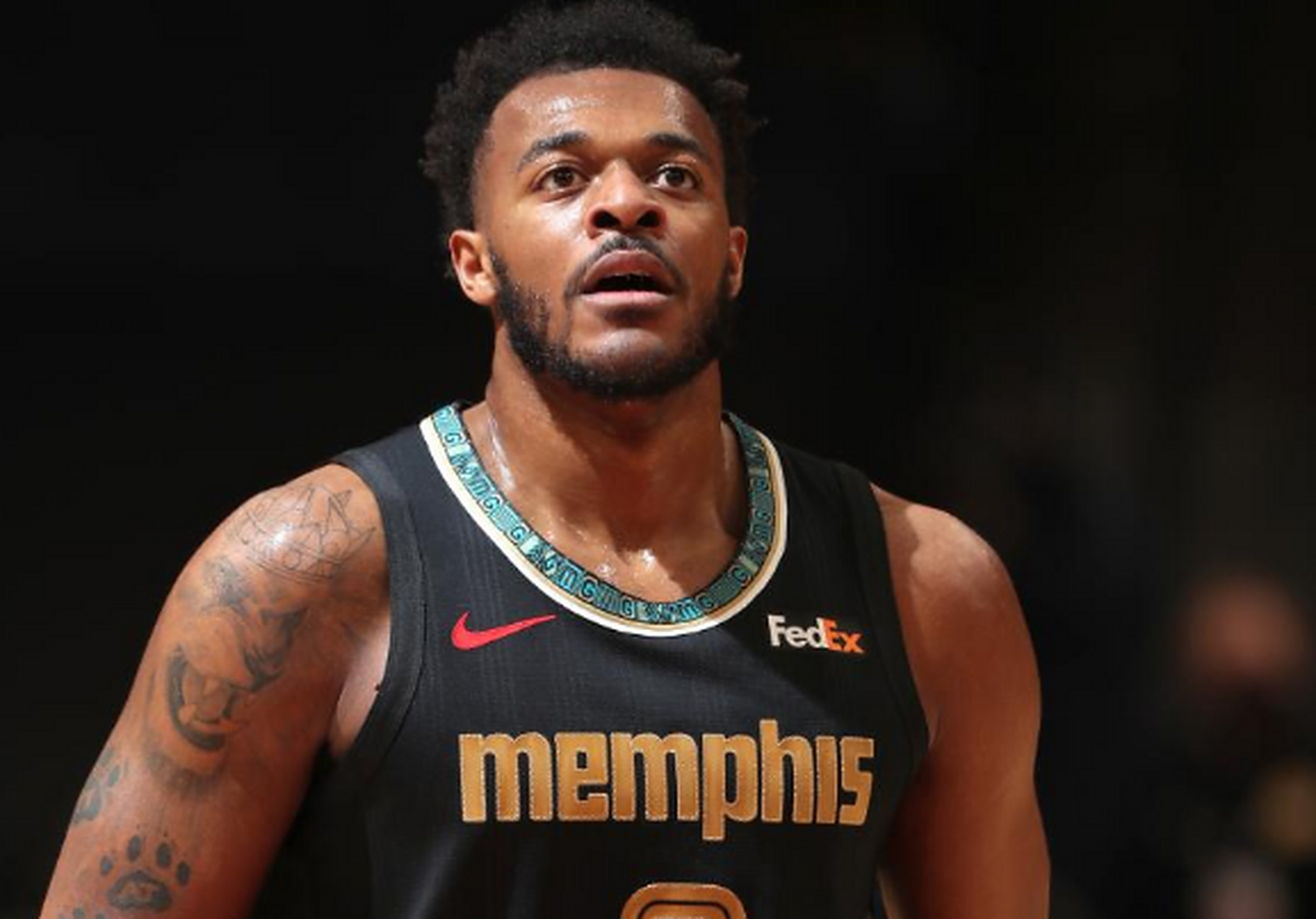 包含灰熊内线悍将复出,或将重返球场的词条 包含灰熊内线悍将复出,或将重返球场的词条