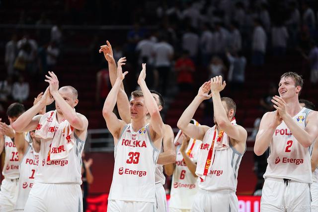 爱游戏体育链接-法国队客场逆转斯洛文尼亚队晋级