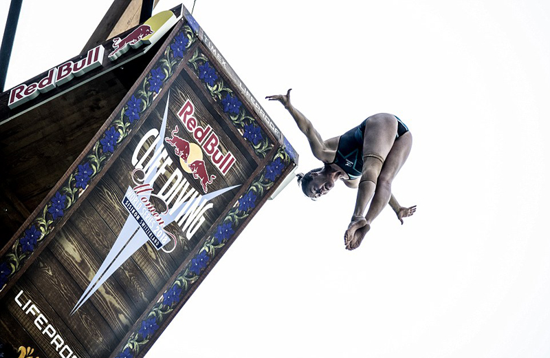 瑞士选手表现出色夺得跳水比赛银牌