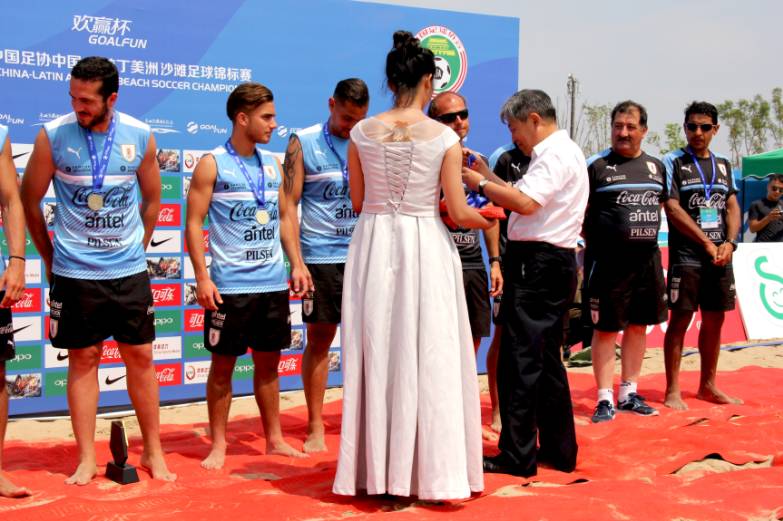 爱游戏体育直播-拉美球员在全球锦标赛中扬威