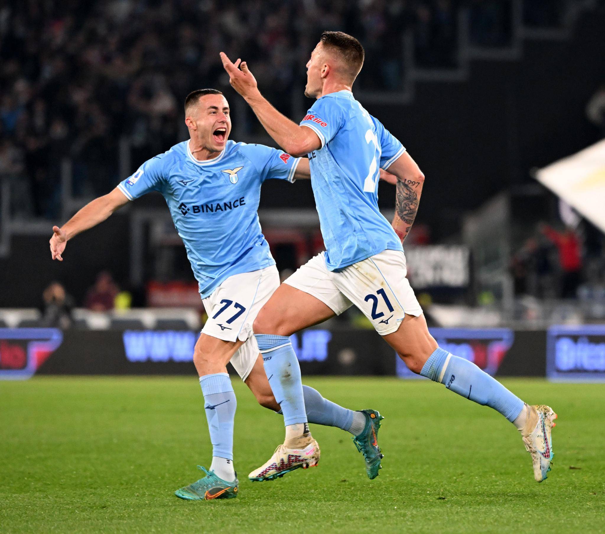 爱游戏官网-包含滴水不漏，拉齐奥客场击败国际米兰的词条